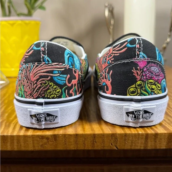 VANS Underwater Coral Octopus Slip-Ons Unisex, Size 7.5 m 9 W Limited Edition - Picture 7 of 9